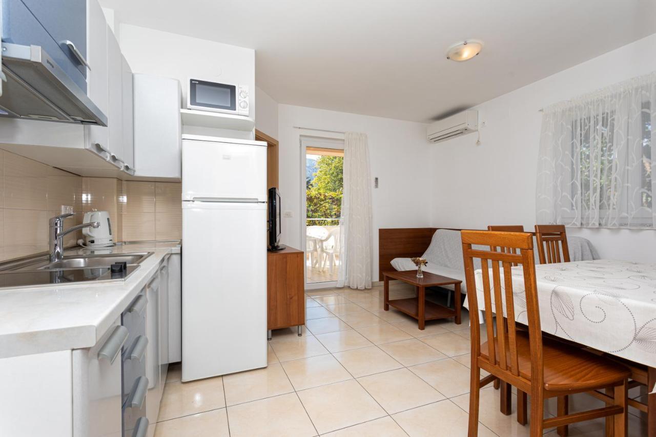 Crnekovic V Apartament *