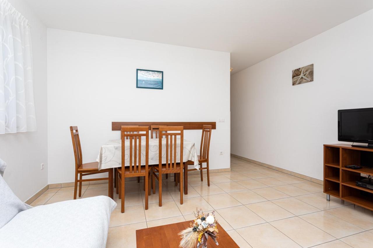 Crnekovic V Apartament