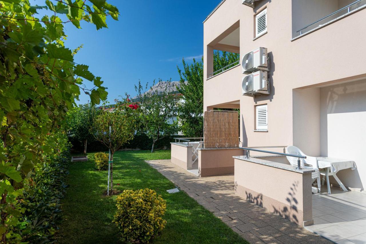 Crnekovic V Apartament *